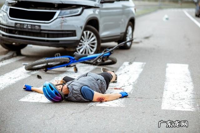 六天后大出血死亡 男子出车祸 600 私了 6 天后大出血死亡