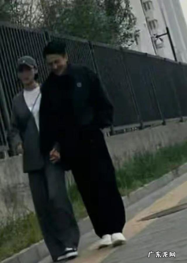 大赞女方性格好与自己合得来 刘恺威官宣恋情后首次现身