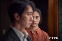 父亲汤余铭送她八个字 汤唯父亲回应女儿在韩多次获奖