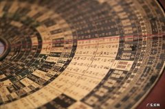 罗盘放在地上会有什么后果 风水八卦罗盘埋在地下有什么作用吗