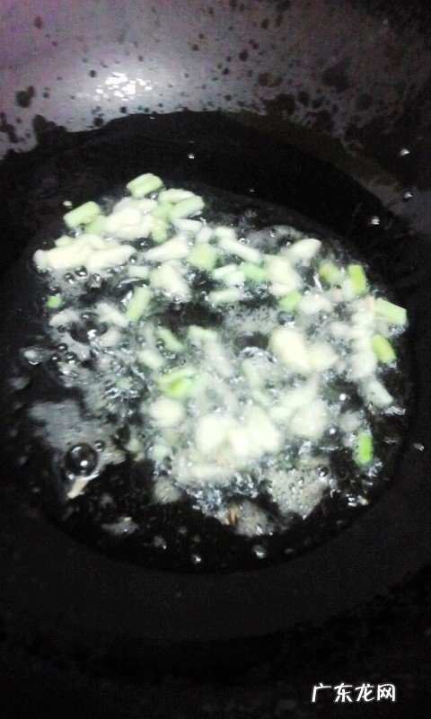 油焖春笋怎么做 油焖春笋的制作步骤图解