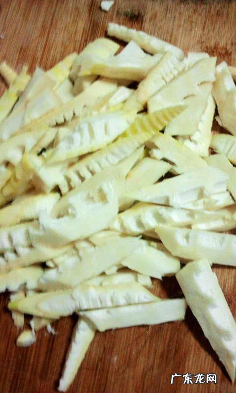 油焖春笋怎么做 油焖春笋的制作步骤图解