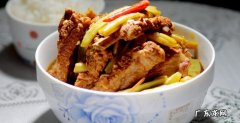 豆角排骨焖面最好吃的做法 排骨豆角焖面怎么做最有营养