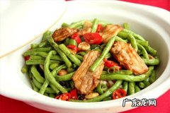 东北油焖豆角的做法窍门 油焖豆角最正宗的做法