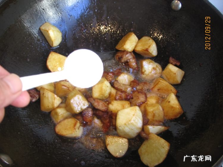 怎样做油焖茭白 美味油焖茭白的做法推荐