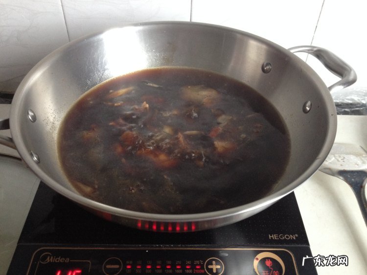 土豆焖鸭的做法 土豆焖鸭的制作教程图解