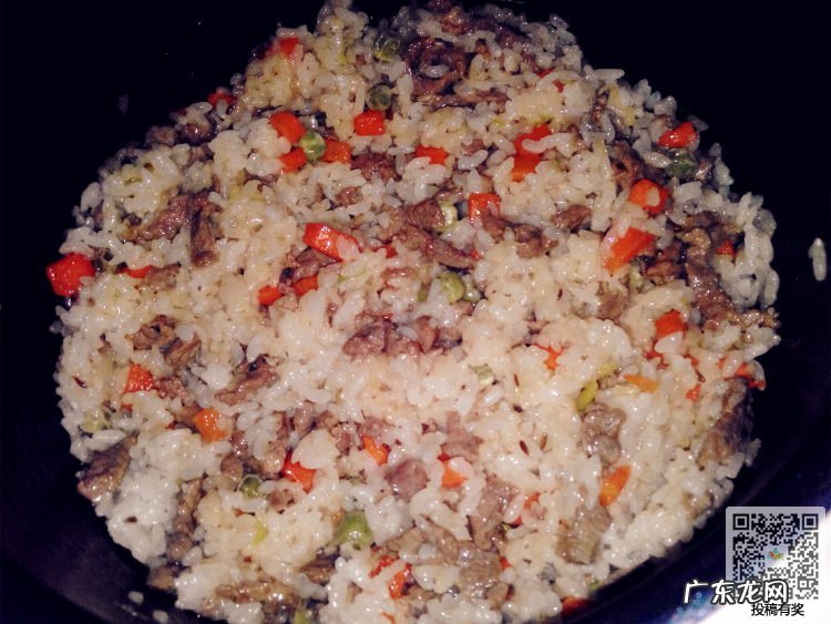 怎样做羊肉焖饭 羊肉焖饭的做法详细步骤