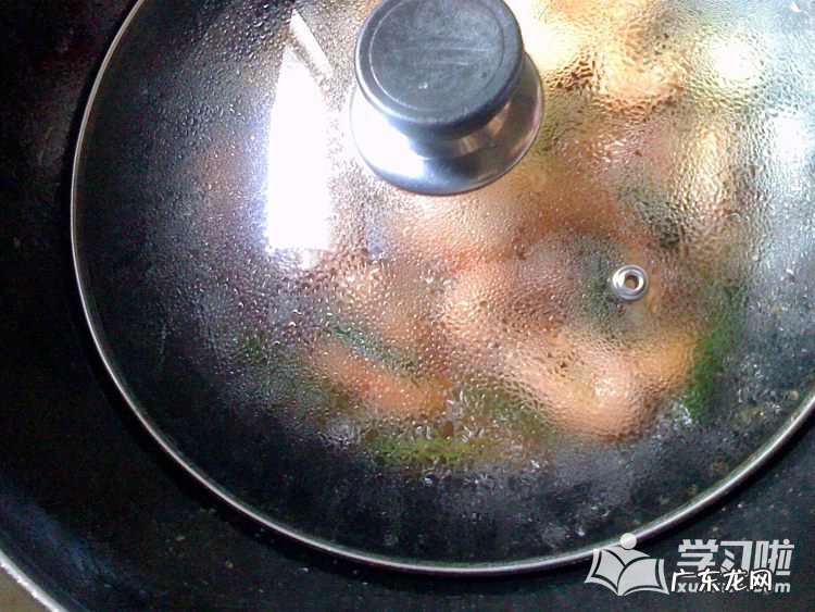 油焖大虾制作步骤 自制油焖大虾的做法教程