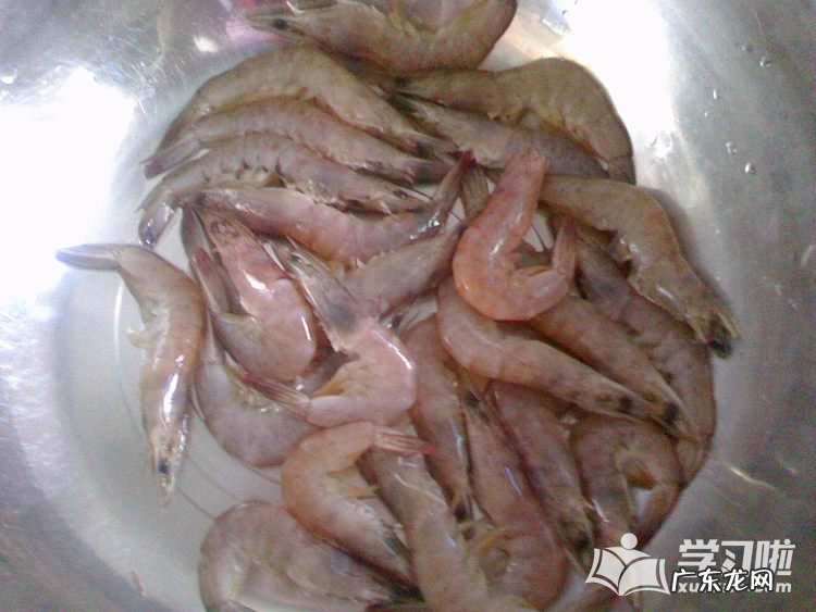 油焖大虾制作步骤 自制油焖大虾的做法教程
