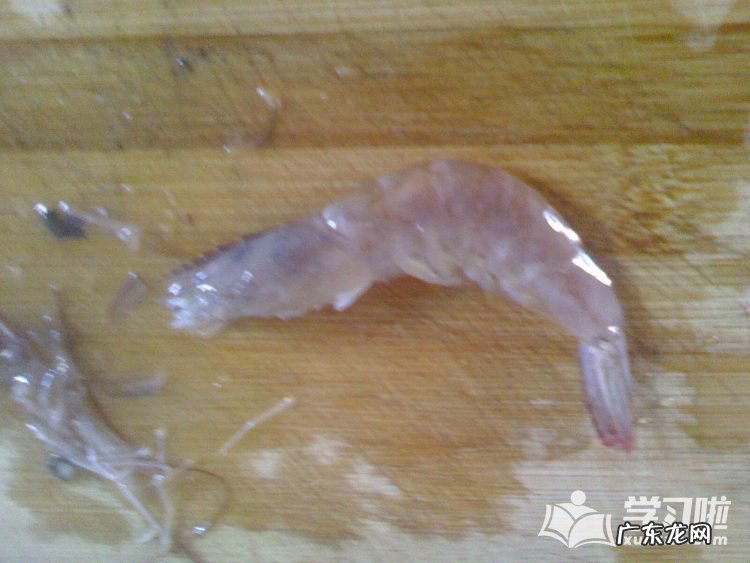 油焖大虾制作步骤 自制油焖大虾的做法教程