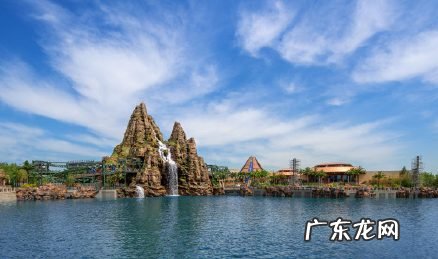 北京环球影城冬春漫游卡次数有限制吗,全球六个环球影城？