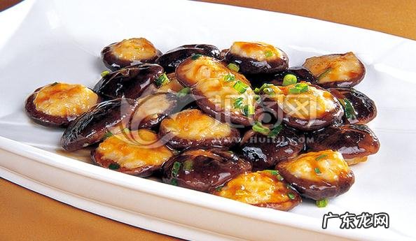 香菇韭菜盒子的做法 煎香菇盒子的制作方法教程