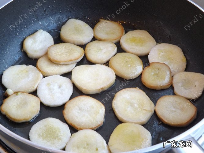 煎杏鲍菇做法 香煎杏鲍菇的制作过程图解