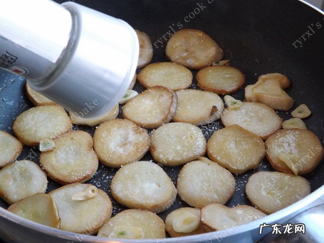 煎杏鲍菇做法 香煎杏鲍菇的制作过程图解