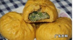 芹菜肉水煎包怎么做好吃 芹菜水煎包的制作方法教程