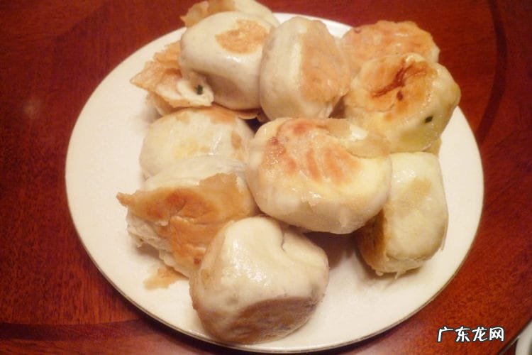 韭菜鲜肉水煎包 美味韭菜猪肉水煎包的做法推荐