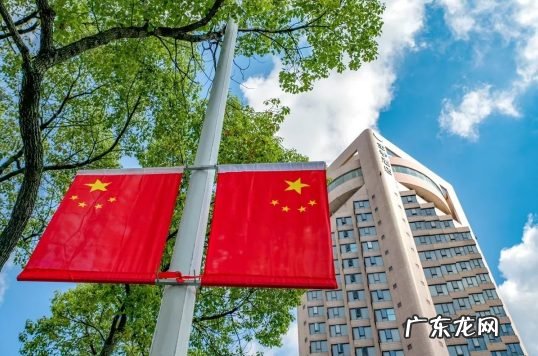 2022国庆节后一个周末要上两天班吗,刚上两天班就不想去了怎么办?