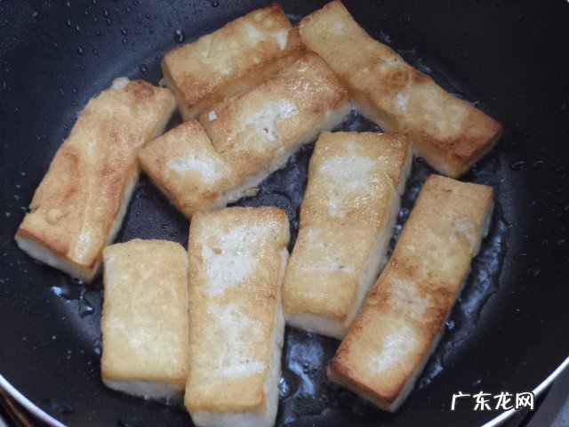 香煎豆腐的制作步骤 香煎豆腐的简单做法图解