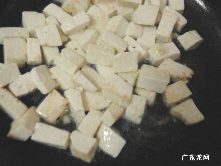 香煎豆腐的做法 自制香煎豆腐的做法教程