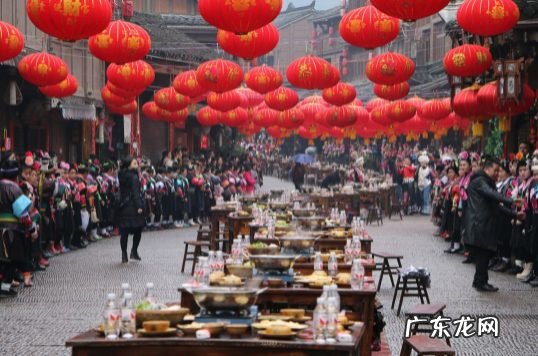 2022春节前一个周末上班吗,春节前的周末上班吗?