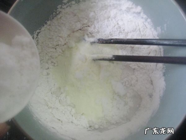 这样做玉米饼才好吃 美味玉米饼的做法推荐