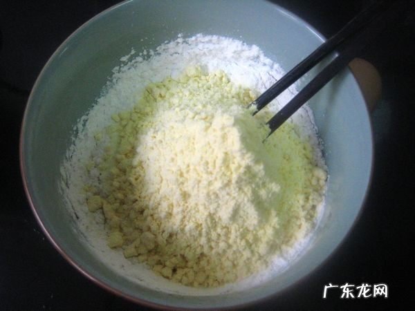 这样做玉米饼才好吃 美味玉米饼的做法推荐