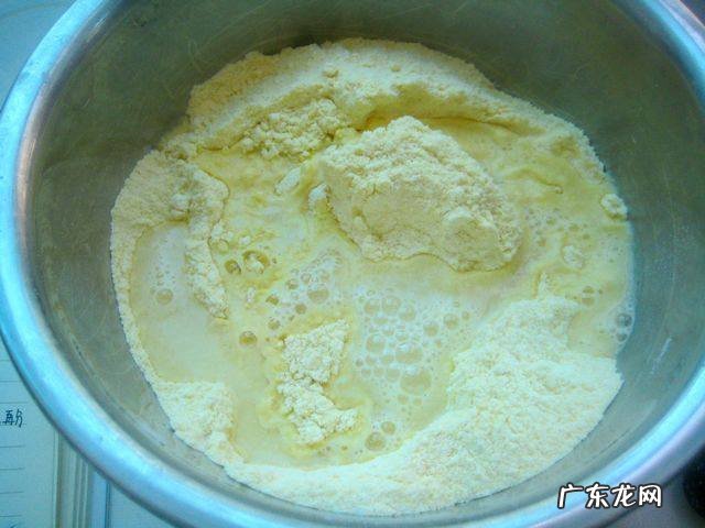 玉米饼怎么做最好吃 玉米饼简单好吃的做法