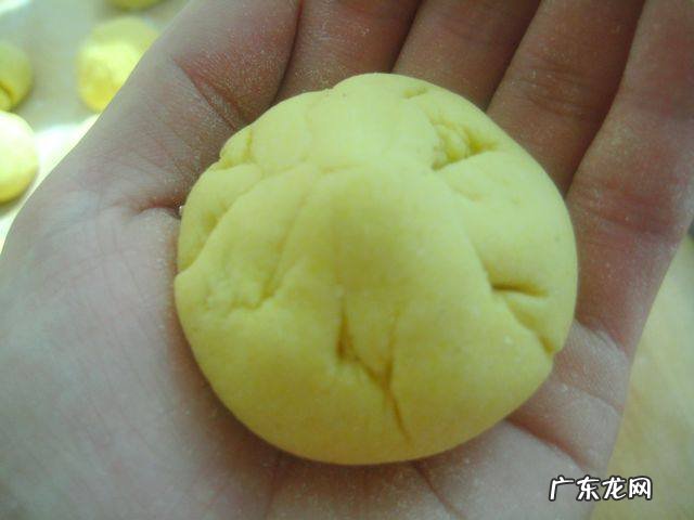 玉米饼怎么做最好吃 玉米饼简单好吃的做法