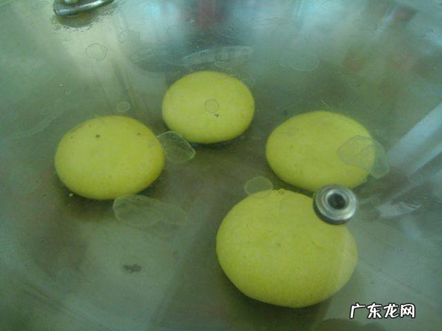 玉米饼怎么做最好吃 玉米饼简单好吃的做法