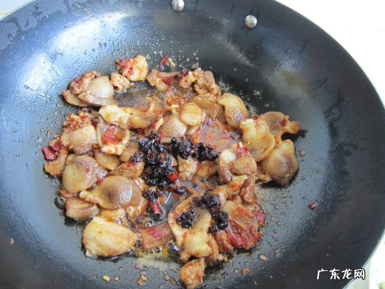 煎猪肉干的做法 老干妈煎肉的简单制作方法