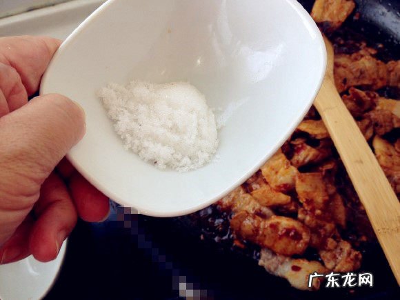 盐煎肉的做法最正宗的做法窍门 盐煎肉简单又美味的做法