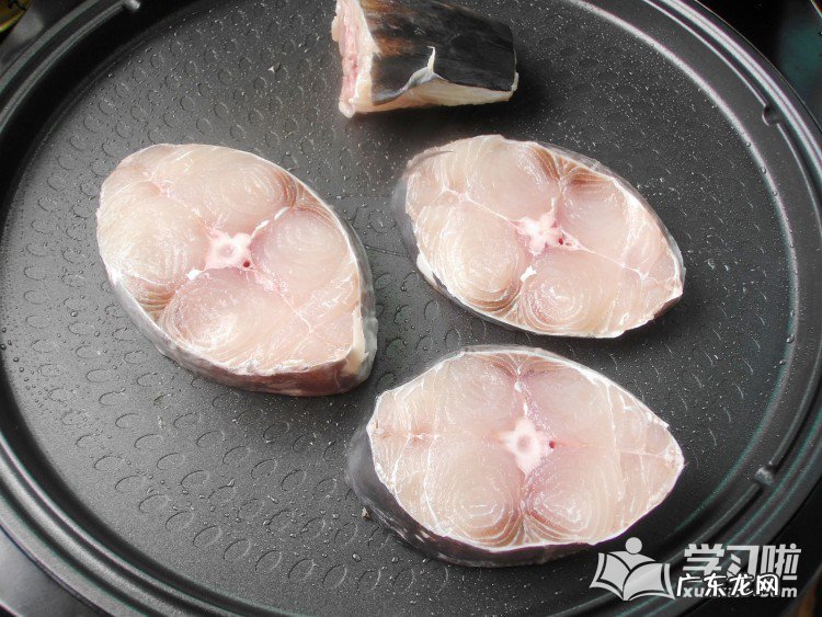 怎样做香煎马鲛鱼 香煎马鲛鱼怎么做最有营养