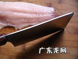 煎鱼饼怎么做好吃窍门 香煎鱼饼的营养做法教程