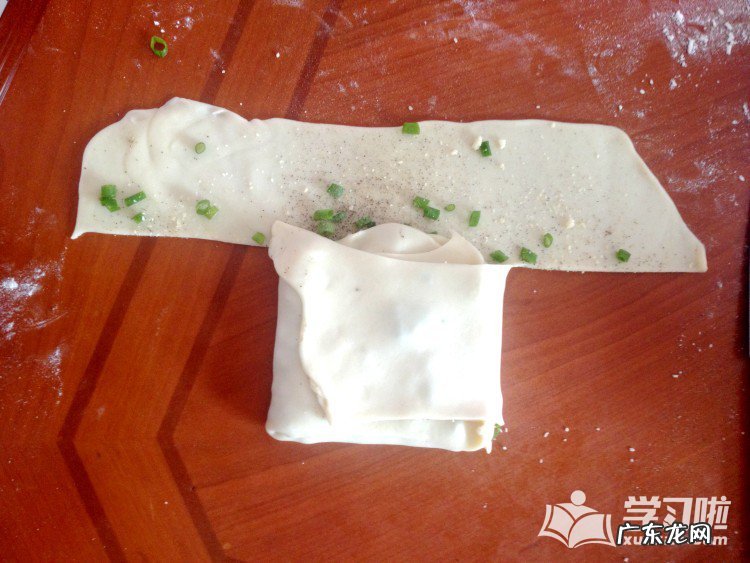 简易版葱油饼怎么做 懒人版葱油饼的做法介绍