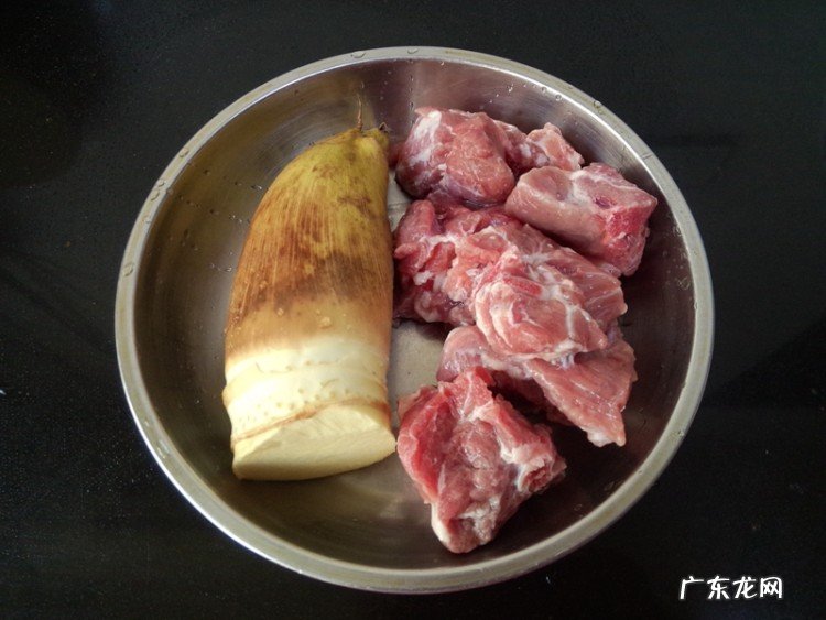 骨头汤怎么煲最有营养 骨头汤怎么煮好吃又营养
