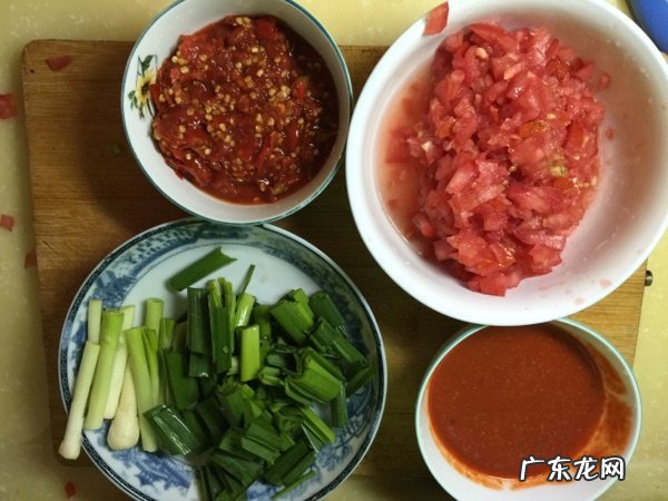 酸鱼汤怎么做好喝又营养 酸汤鱼怎么煮美味又营养