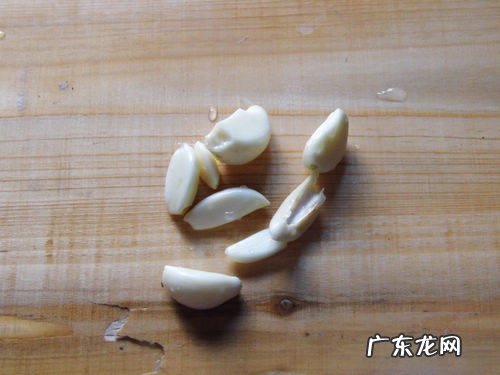 酸菜鱼的做法步骤如下 酸菜鱼的做法具体步骤