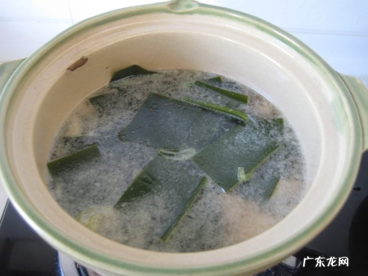 海带炖豆腐咋做 海带炖豆腐的制作过程图解
