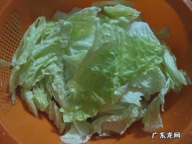 白菜炖粉条豆腐的家常做法窍门 白菜粉条炖豆腐怎么做美味又营养