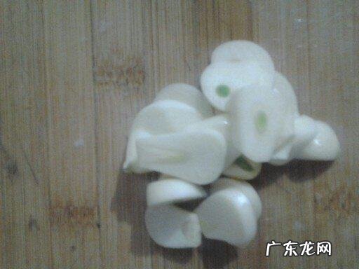 白菜粉条炖豆腐怎样做好吃 白菜粉条炖豆腐最正宗的做法