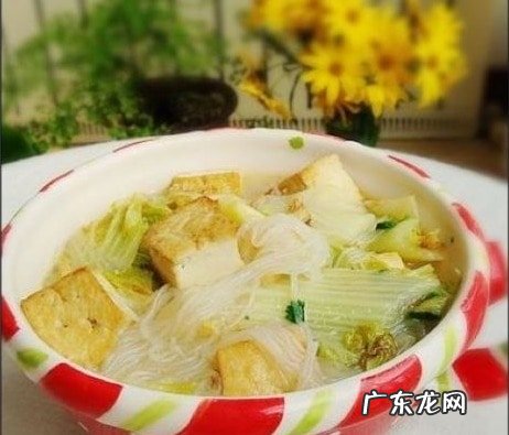 白菜粉条炖豆腐怎样做好吃 白菜粉条炖豆腐的营养做法教程