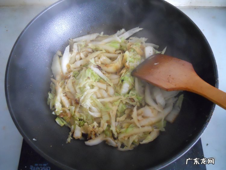炖白菜豆腐粉条的做法窍门 白菜粉条炖豆腐的制作教程图解