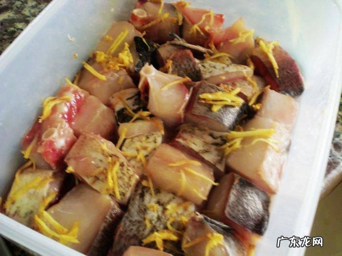 草鱼炖豆腐怎样做 家庭版草鱼炖豆腐做法步骤