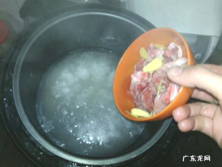 山药排骨粥图片 山药排骨粥的制作方法教程