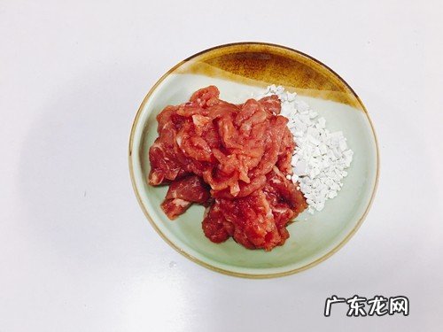 水煮牛肉的家常做法 正宗的做法 美味水煮牛肉的做法推荐