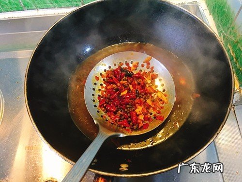 水煮牛肉的家常做法 正宗的做法 美味水煮牛肉的做法推荐