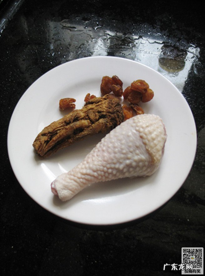 怎样炖当归鸡汤 当归炖鸡汤的制作方法教程