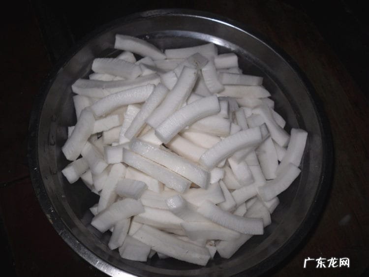 椰子炖鸡汤的做法大全窍门 椰子炖鸡汤的营养做法教程