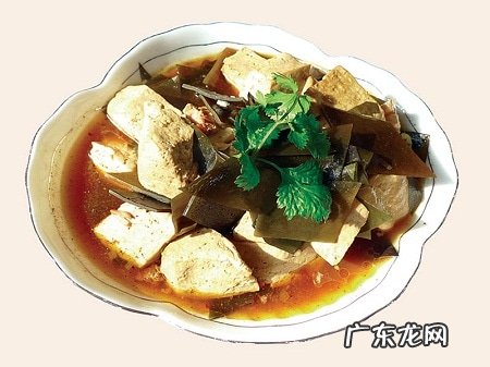 海带炖豆腐怎样做 海带炖豆腐的做法教程步骤图解