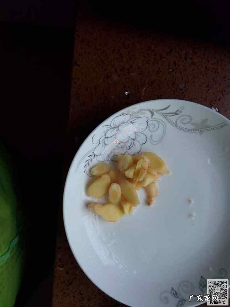 莲藕炖排骨怎么做好吃 简单做法 莲藕炖排骨的做法详细步骤